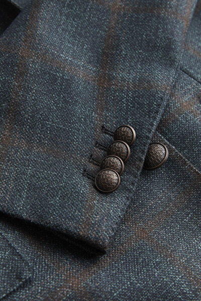 BROWN JACKET 4