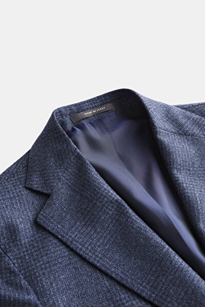 GREY JACKET 3