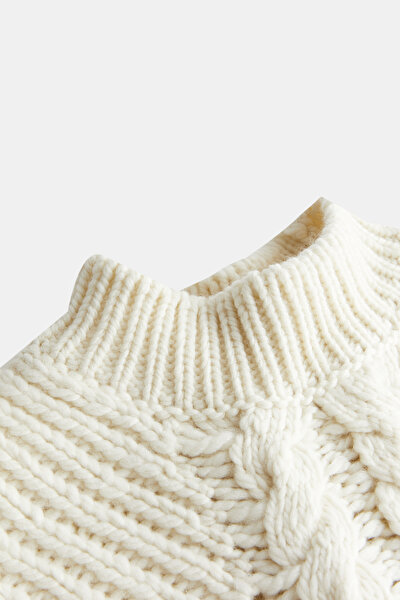 KNITWEAR 3