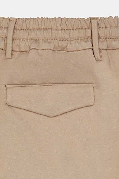 BEIGE TROUSERS 3