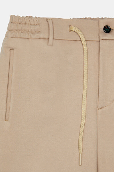 BEIGE TROUSERS 4