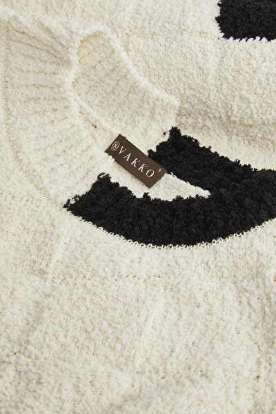 BLACK BASIC / ROUND NECKLINE 3