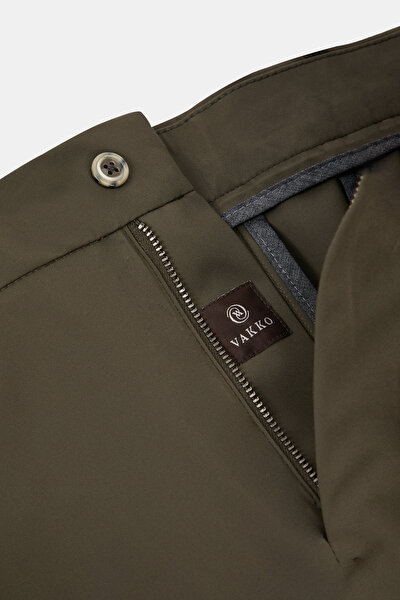 KHAKI BERMUDA 3