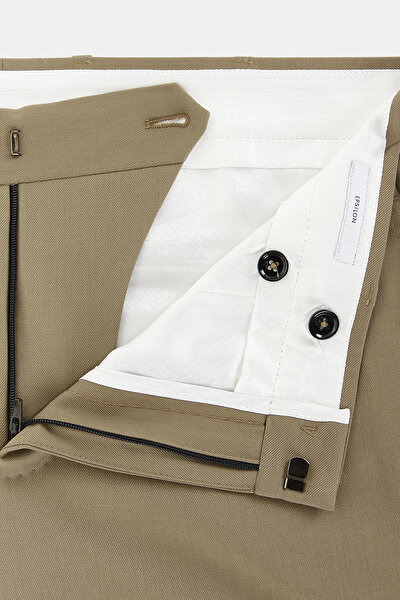 BEIGE TROUSERS 4