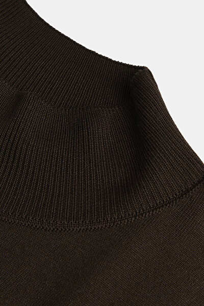 BROWN JERSEY 9
