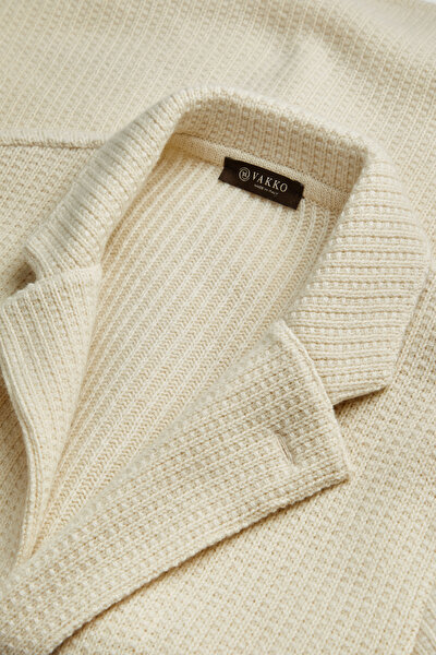 ECRU JACKET 3