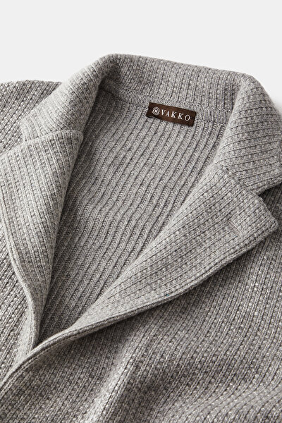 GREY JACKET 3