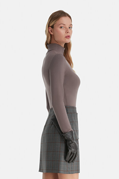 UPRIGHT COLLAR LONG SLEEVE TSHIRT 3