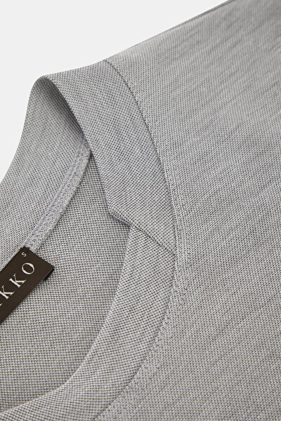 GREY BASIC / ROUND NECKLINE SHORT SLEEVE TSHIRT 3