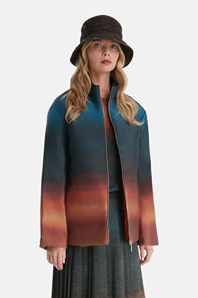 ORANGE COAT 3