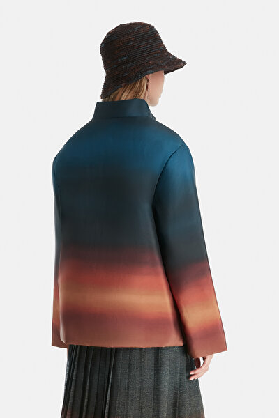 ORANGE COAT 4
