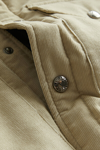 BEIGE COAT 4