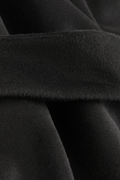 BLACK WOOL SHORT REEFER JACKET 4