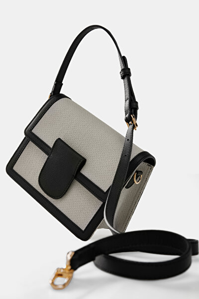 BLACK MONOGRAM BAG 10