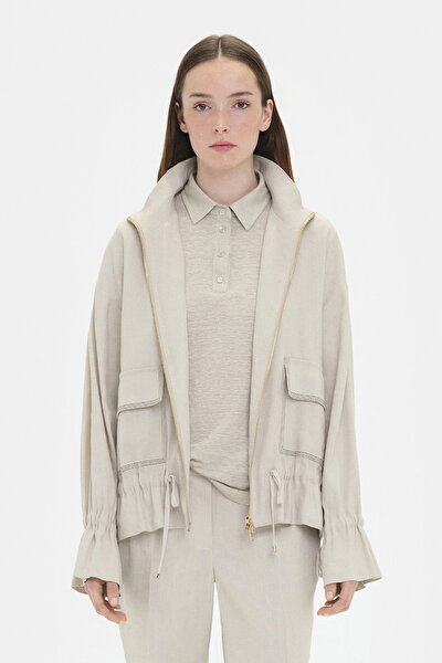 BEIGE JACKET 3
