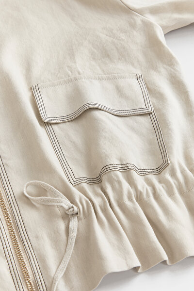 BEIGE JACKET 8