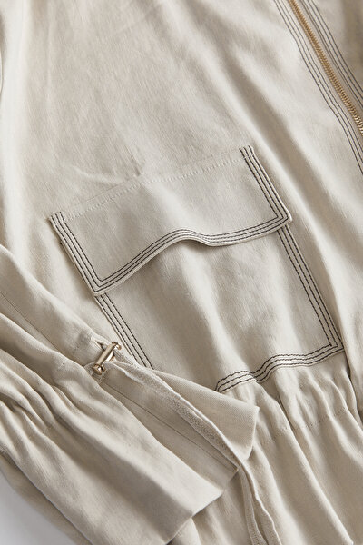BEIGE JACKET 9