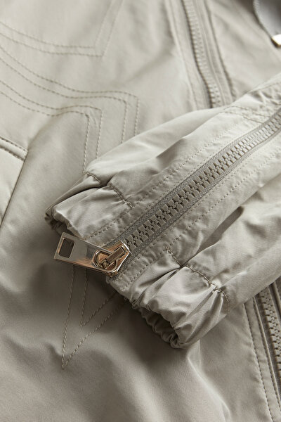 BEIGE LIGHT OVERCOAT 9
