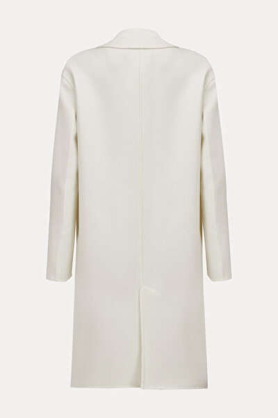 WHITE OVERCOAT 5