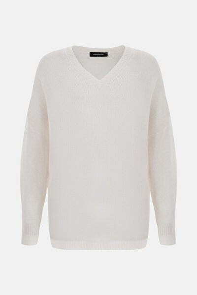 WHITE V NECK JERSEY 5