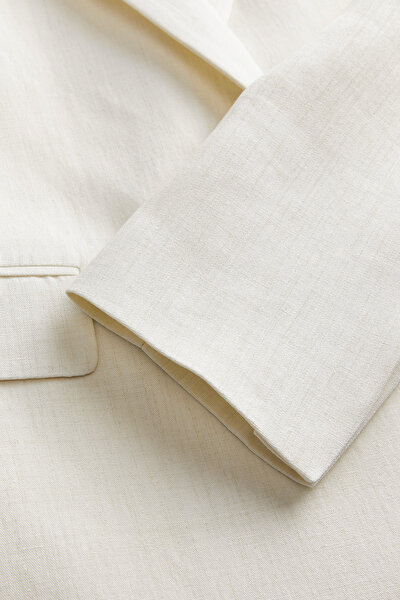 WHITE SURPLICE NECKLINE (CROSS-OVER NECKLINE) JACKET 9