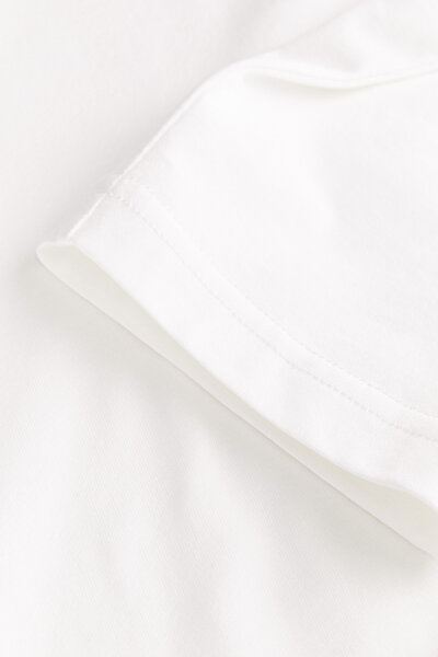 WHITE BASIC / ROUND NECKLINE LONG SLEEVE TSHIRT 8