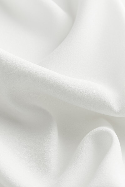 WHITE BASIC / ROUND NECKLINE SHORT SLEEVE BLOUSE 9