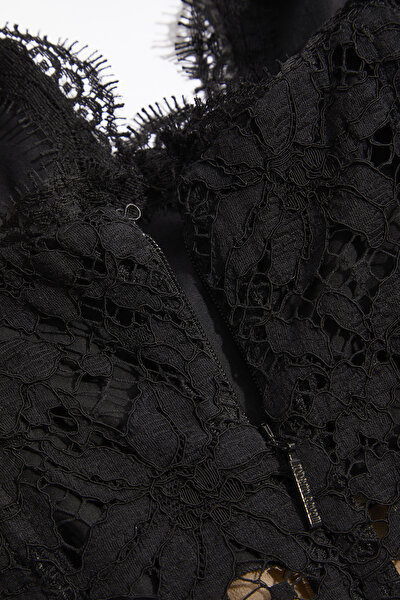 DRESS 4