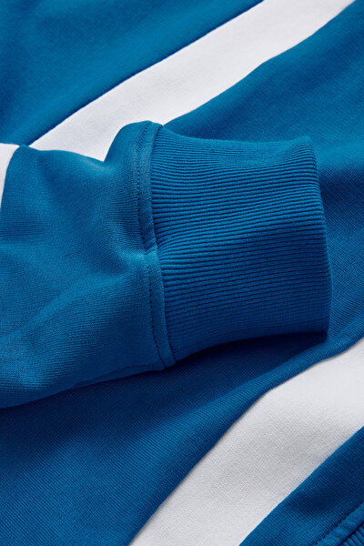 SWEATSHIRT 4