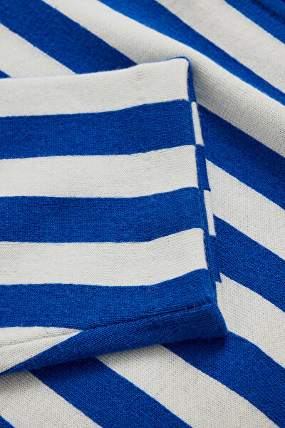 SWEATSHIRT 5