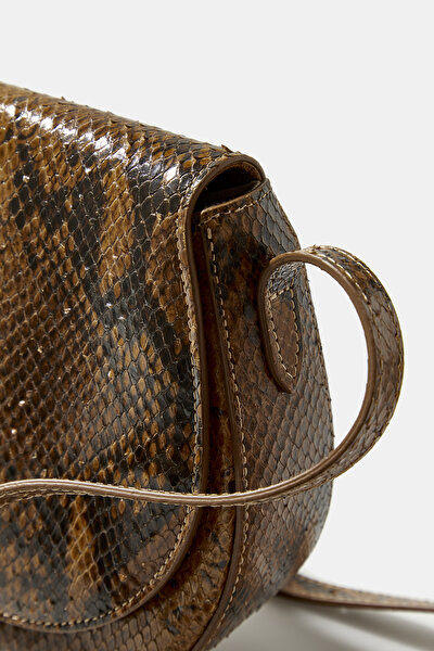 BAG 9