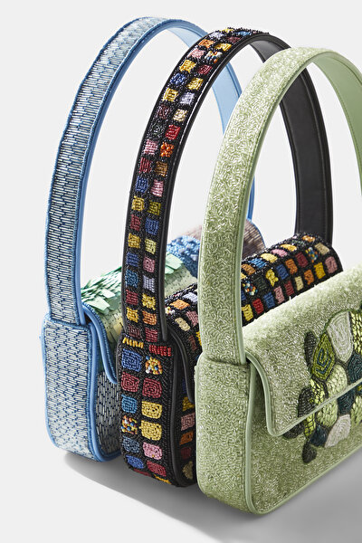 MULTICOLOR DESIGN FILLED BAG 8