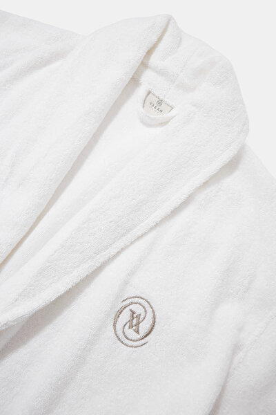 BATHROBE 3