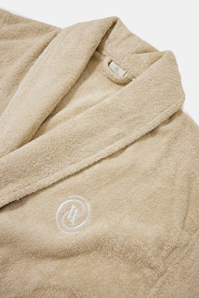 BATHROBE 3