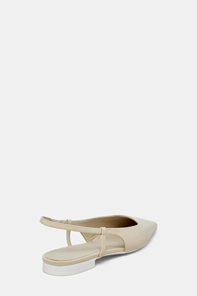 WHITE LEATHER SHOE 3