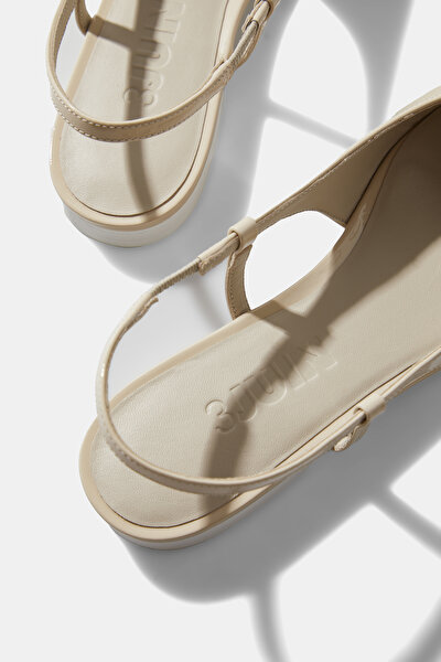 WHITE LEATHER SHOE 4