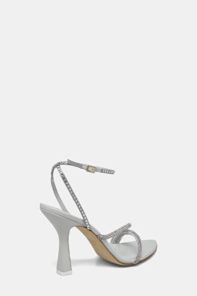 LIGHT GREY JEWELLED SHOE 3