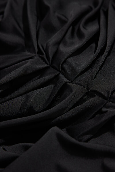 DRESS 4