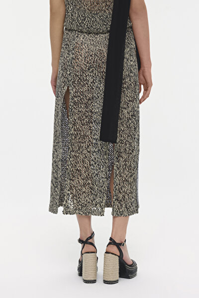 ECRU KNITTING DESIGN SKIRT 3