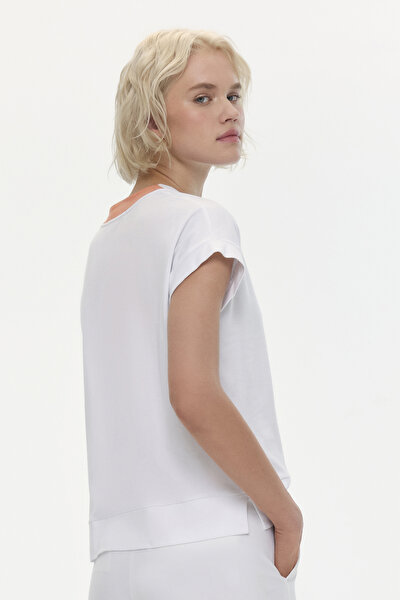 BEYAZ V YAKA KISA KOLLU T-SHIRT 5