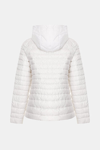 WHITE COAT 5