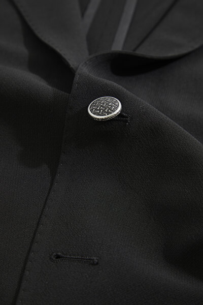 BLACK JACKET 5