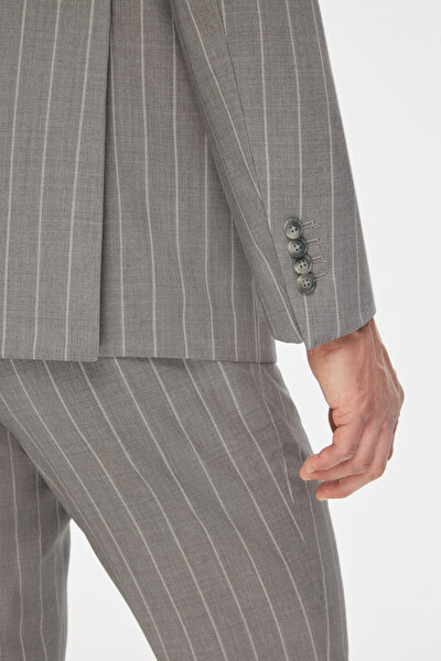 LIGHT GREY WOOL SUIT 5