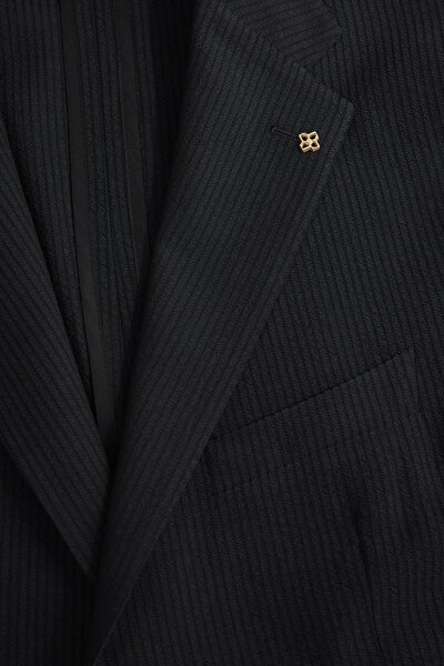 BLACK JACKET 3