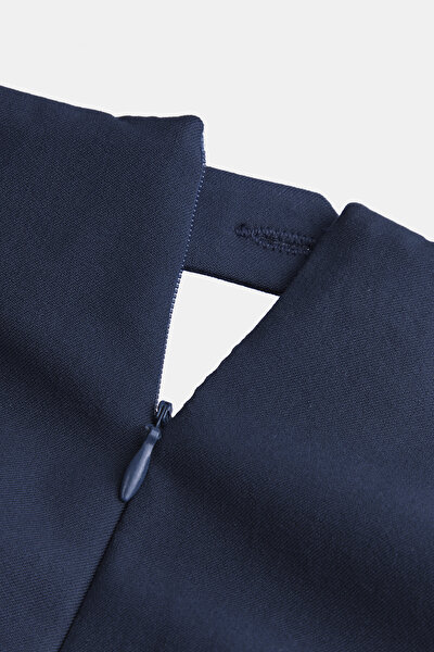 NAVY BLUE SKINNY LEG TROUSERS 8