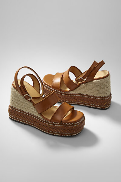 NATURAL RAFFIA SHOE 5