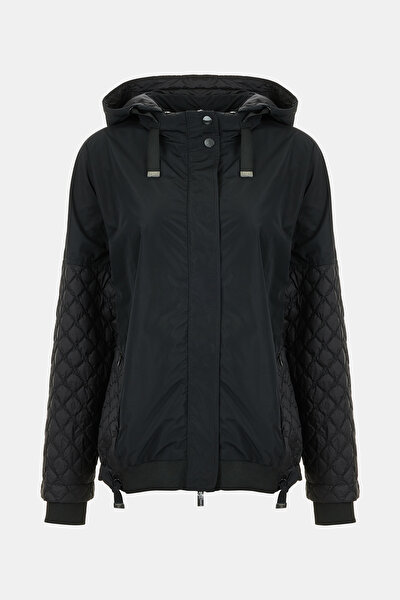 BLACK COAT 5
