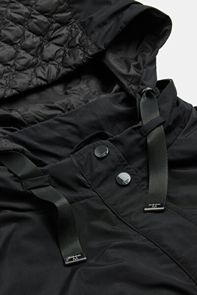 BLACK COAT 8