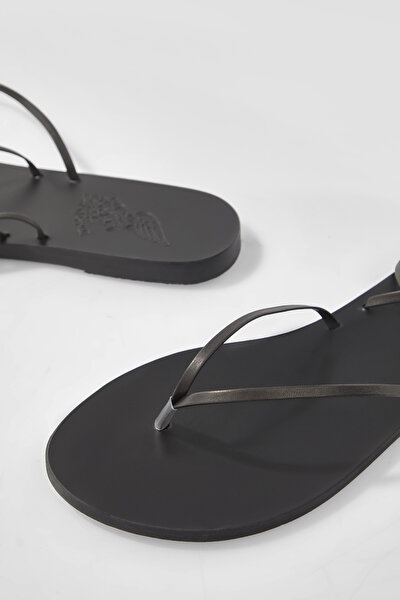 BLACK SHOE 5