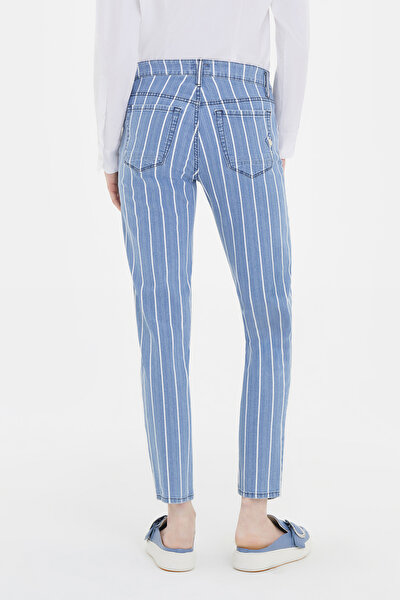 WHITE SKINNY LEG TROUSERS 3